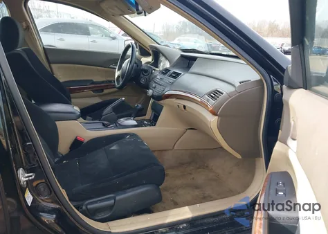 2009 Honda Accord 2.4 Ex-L z USA, uszkodzony, nr VIN 1HGCP26819A075607